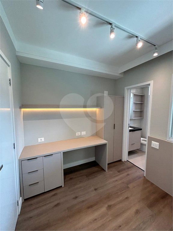 Apartamento à venda com 3 suítes em Vila Mogilar, Mogi das Cruzes, SP
