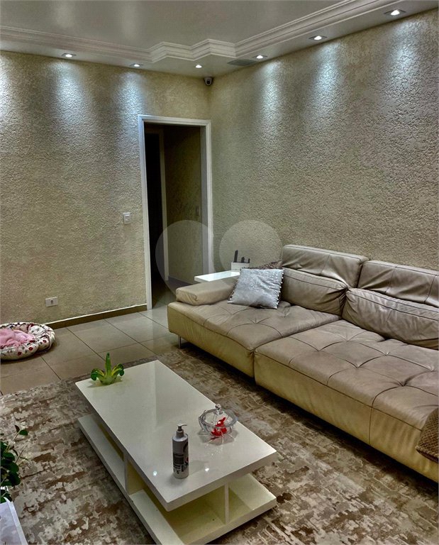 Sobrado à venda com 3 quartos, sendo 1 suíte, em Vila Maria Alta, São Paulo, SP