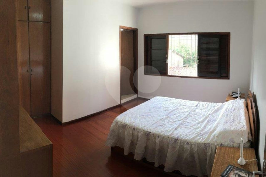 Casa à venda com 3 quartos, sendo 1 suíte, em Santana, São Paulo, SP
