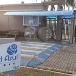 Apartamento no Condomínio Monte Azul .