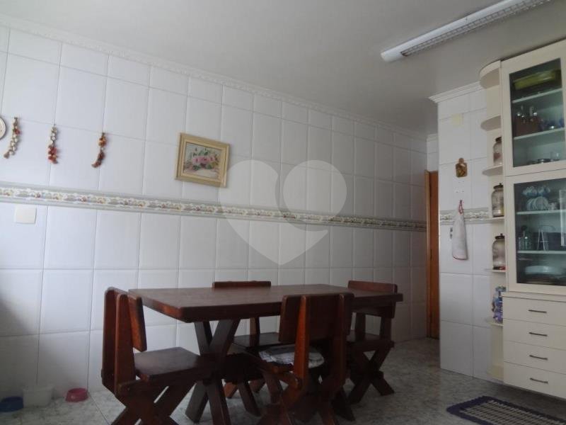 Sobrado à venda com 3 quartos, sendo 1 suíte, em Jardim do Colégio (zona Norte), São Paulo, SP