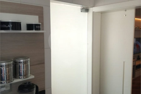 Apartamento à venda com 3 suítes em Vila Suzana, São Paulo, SP