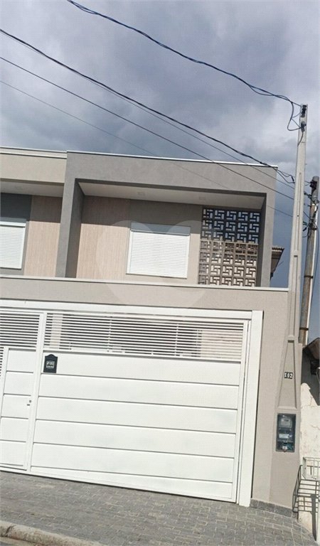 Sobrado à venda com 2 quartos, sendo 1 suíte, em Arujamérica, Arujá, SP