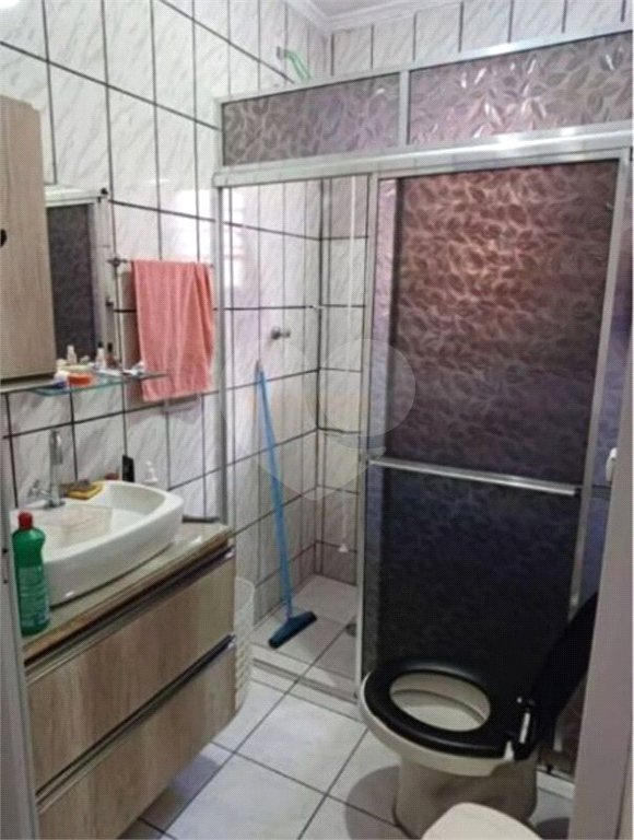 Sobrado à venda com 4 quartos em Cidade Kemel, Poá, SP