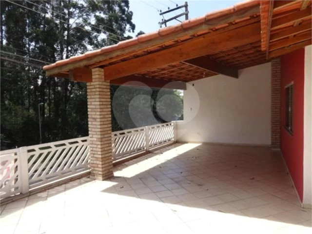 Casa à venda com 4 quartos, sendo 2 suítes,  em Horto, São Paulo, SP