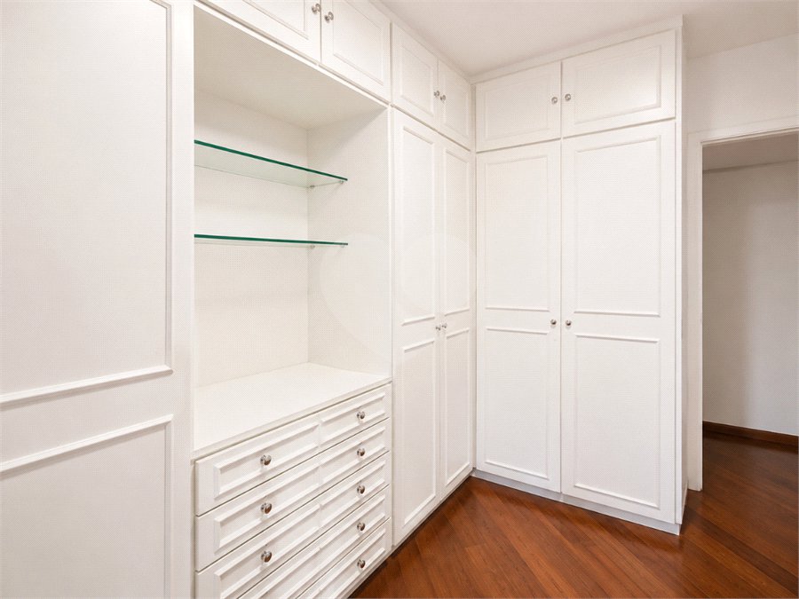 Apartamento à venda com 3 quartos, sendo 1 suíte, em Vila Mascote, São Paulo, SP