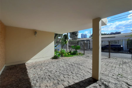Casa à venda com 4 quartos, sendo 1 suíte,  em Parque Continental, São Paulo, SP