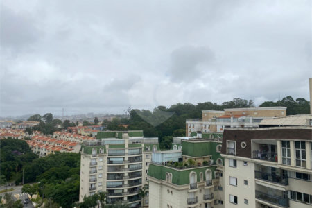 Cobertura à venda com 3 quartos, sendo 1 suíte,  em Cidade São Francisco, São Paulo, SP