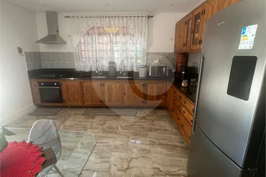 Linda Casa Em Condomínio Fechado Itapecerica da Serra