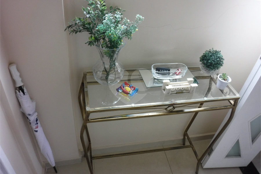 Apartamento à venda com 2 quartos, sendo 1 suíte, em Boqueirão, Santos, SP