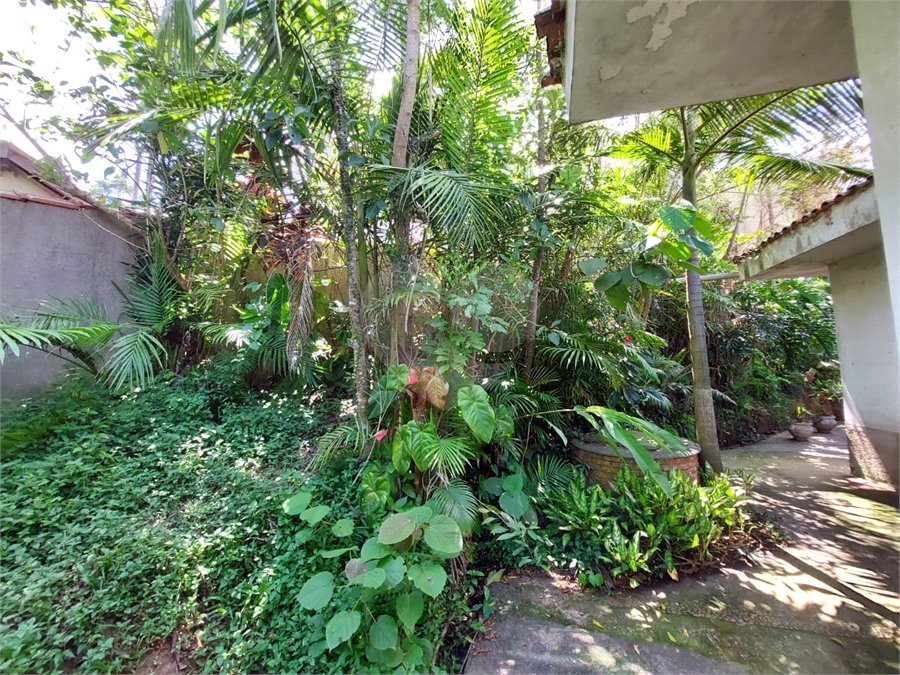 Casa à venda com 5 quartos, sendo 1 suíte, em Eldorado, São Paulo, SP