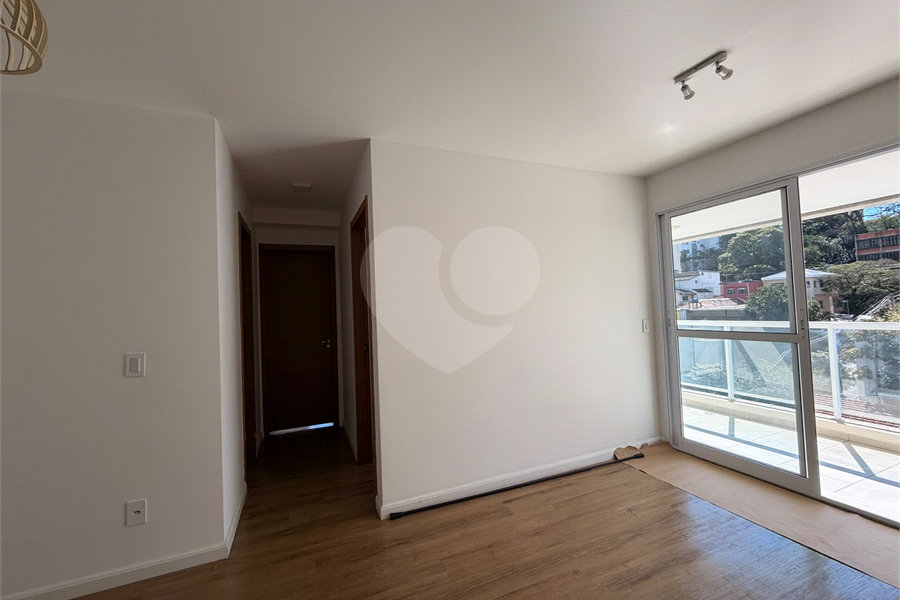 Apartamento à venda ou para alugar com 2 quartos, sendo 1 suíte, em Perdizes, São Paulo, SP