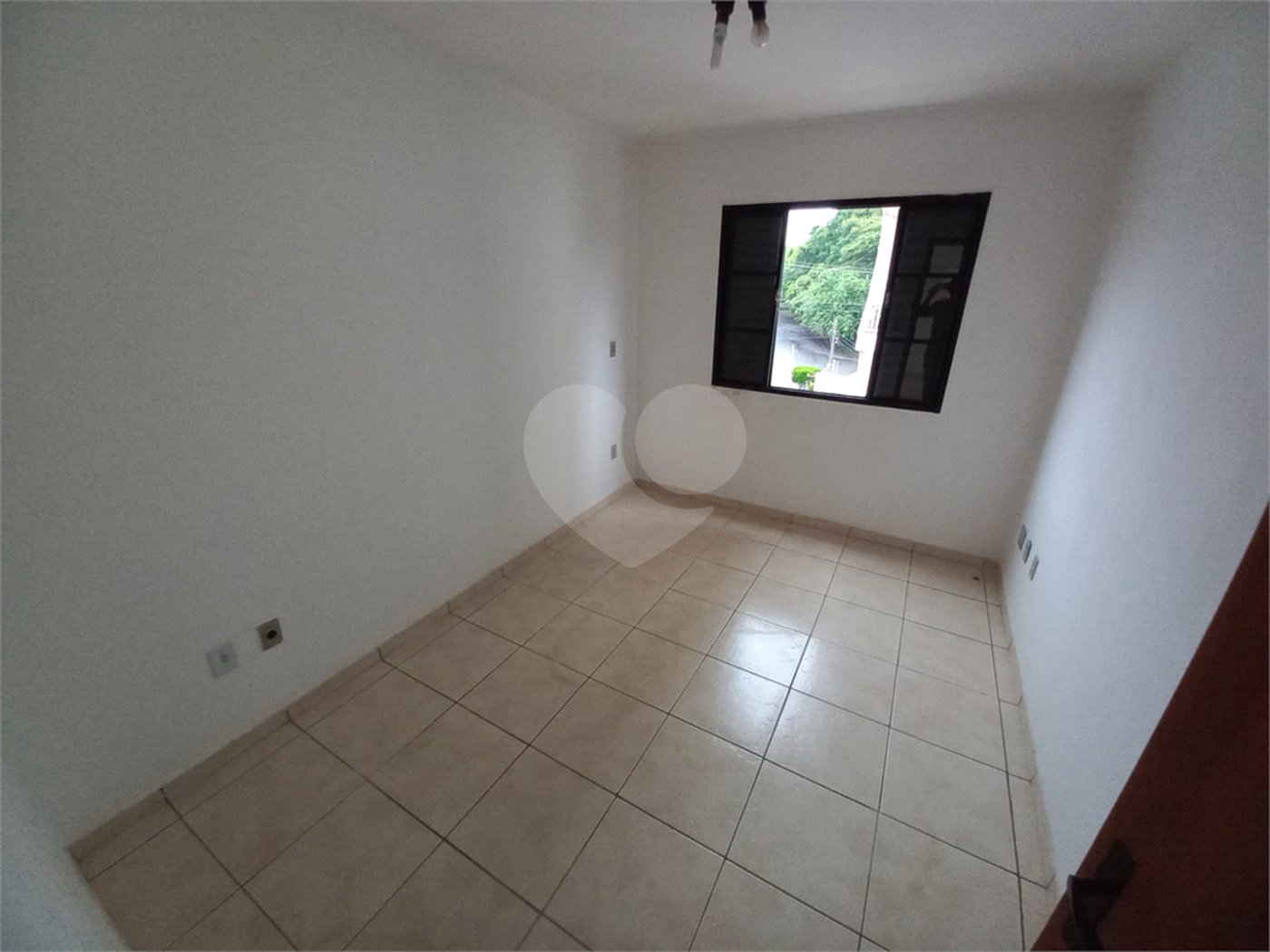 Apartamento no Condomínio Ilha Bela.