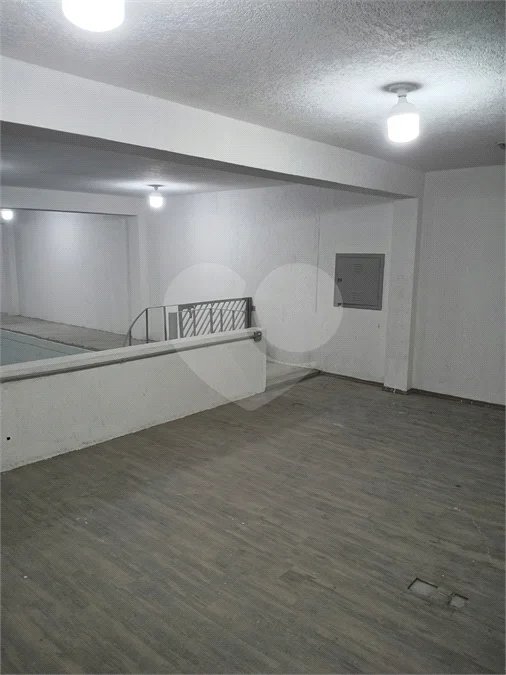 Galpão comercial para locação na Lapa