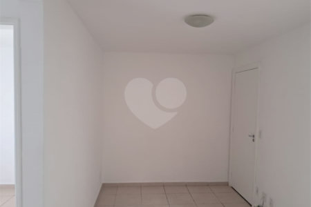 Apartamento à venda com 2 quartos em Distrito Industrial Miguel Abdelnur, São Carlos, SP