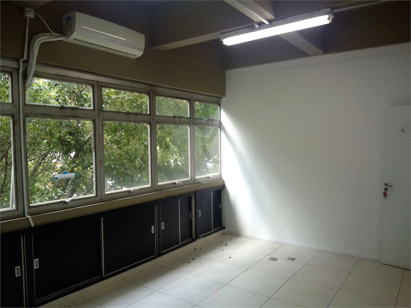 Sala para alugar em Vila Pirajussara, São Paulo, SP