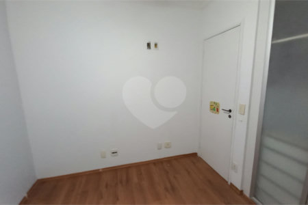 Apartamento à venda com 3 quartos, sendo 1 suíte, em Jardim Bonfiglioli, São Paulo, SP