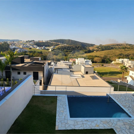 Casa à venda com 4 suítes no condomínio Santa Isabel I, Louveira - SP