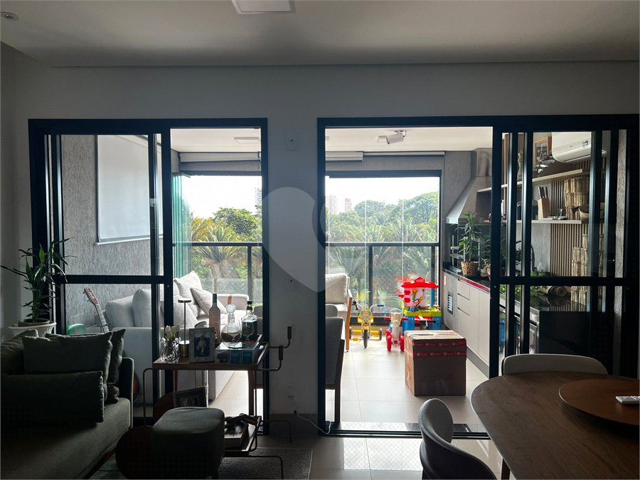 Apartamento à venda com 2 quartos no Centro, Araraquara, SP