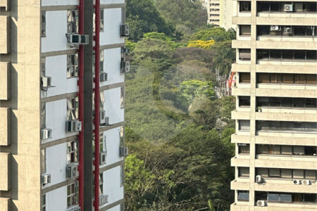 Apartamento à venda com 2 suítes em Jardim Europa, São Paulo, SP