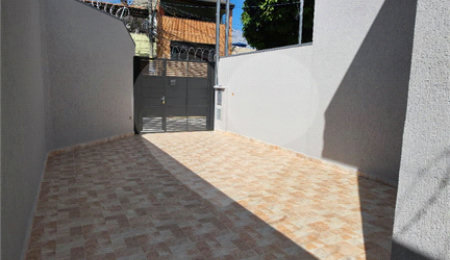 Sobrado à venda com 2 quartos em Guaianazes, São Paulo, SP