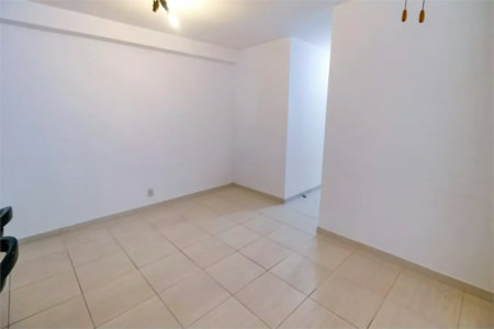 Apartamento à venda com 3 quartos, sendo 1 suíte, em Lar São Paulo, São Paulo, SP