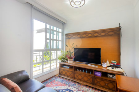 Casa à venda com 4 suítes no condomínio Conde D Eu, São Paulo - SP