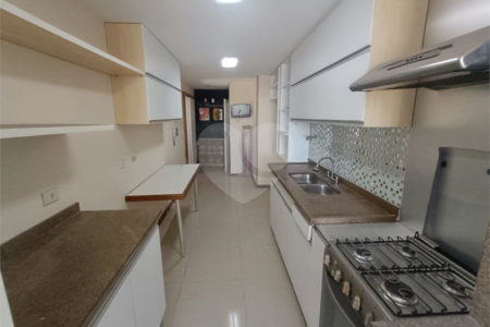 Cobertura à venda com 3 quartos, sendo 2 suítes, em Tijuca, Rio de Janeiro, RJ