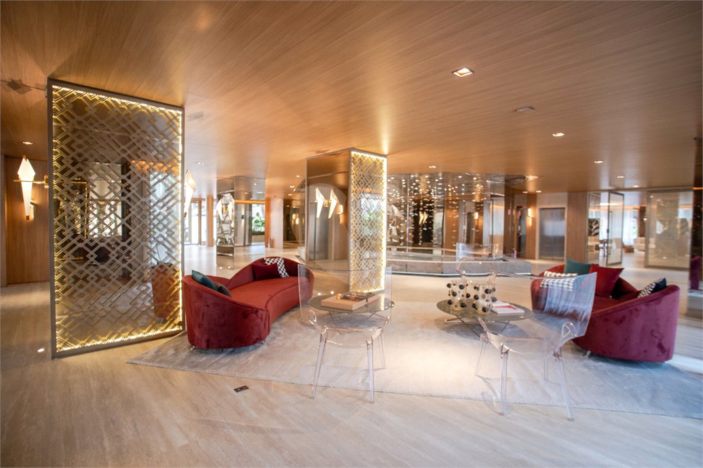 Apartamento à venda com 4 suítes em Moema, São Paulo, SP