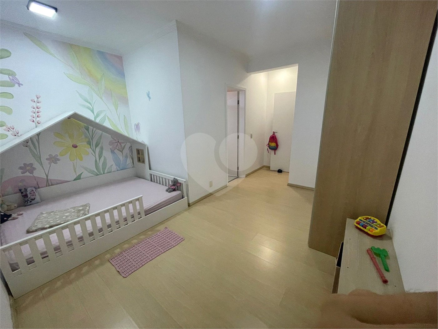 Casa à venda com 3 suítes no condomínio Valença, Sorocaba - SP