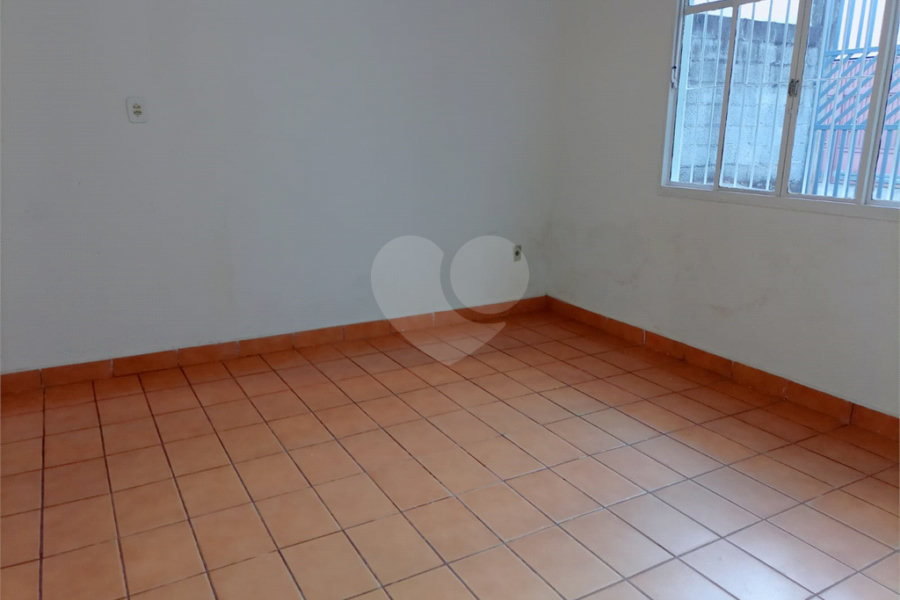 Sobrado à venda com 2 quartos em Jaraguá, São Paulo, SP