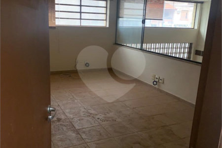 Prédio à venda no Centro, Araraquara, SP
