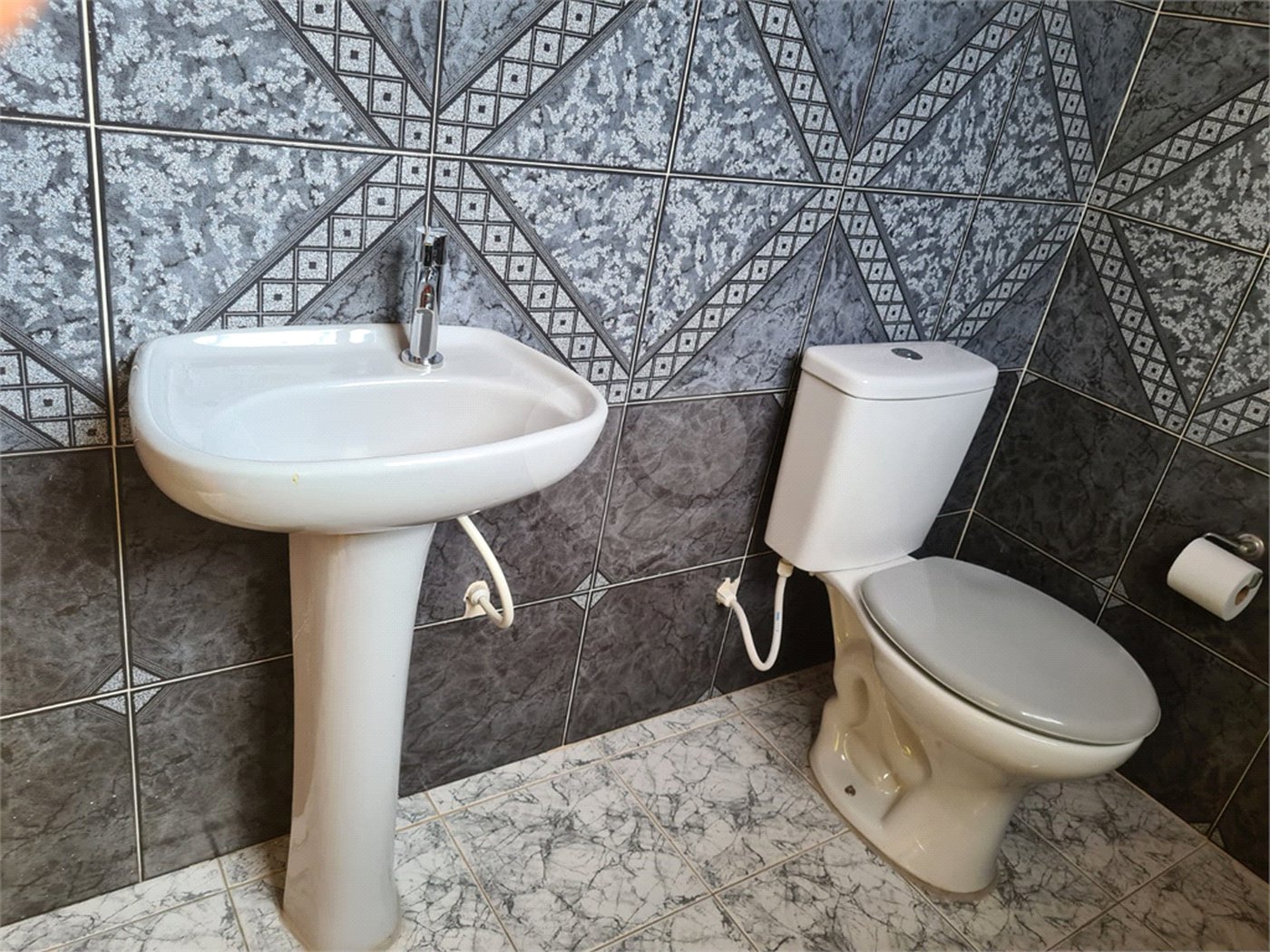 Casa à venda com 2 quartos em Campo Grande, Rio de Janeiro, RJ