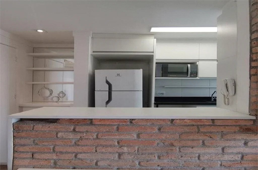 Apartamento à venda com 2 quartos em Parque Reboucas, São Paulo, SP