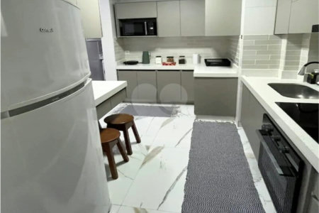 Apartamento à venda com 3 quartos, sendo 1 suíte, em Copacabana, Rio de Janeiro, RJ
