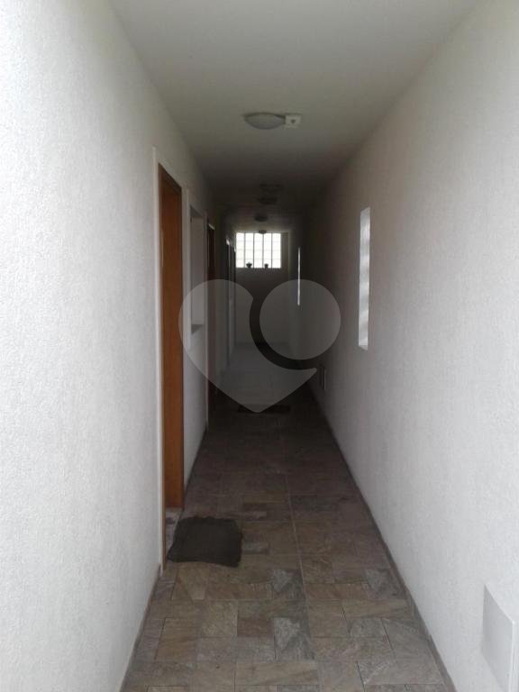 Casa à venda com 1 quarto no condomínio Camila I, São Paulo - SP