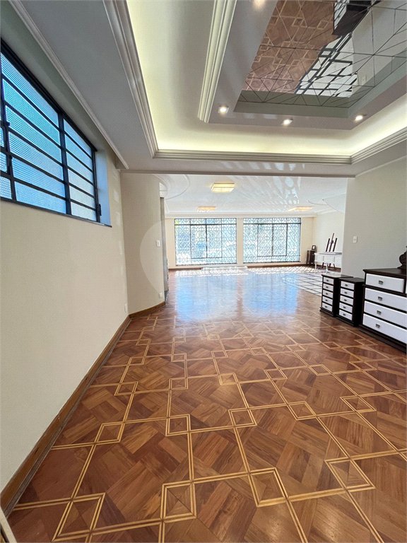 Sobrado à venda com 4 quartos, sendo 1 suíte, em Santana, São Paulo, SP
