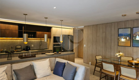 Apartamento à venda com 3 suítes em Indianópolis, São Paulo, SP