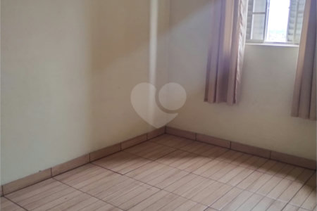 Apartamento à venda com 3 quartos em Vila Trujillo, Sorocaba, SP