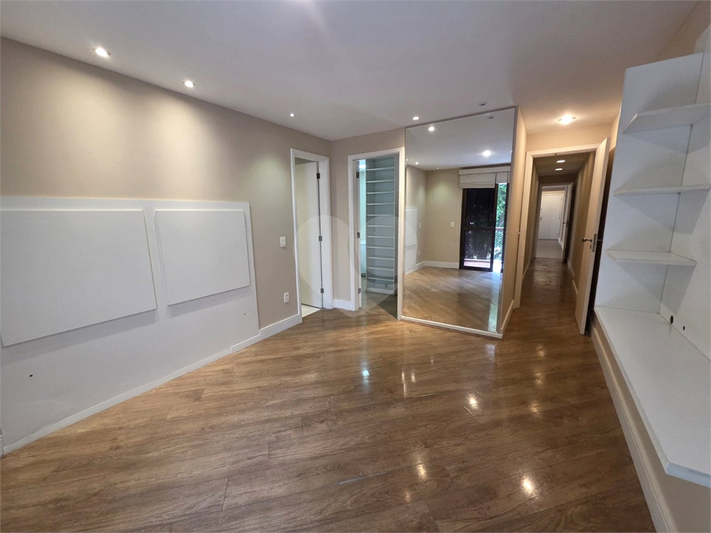 Apartamento à venda com 3 quartos, sendo 1 suíte,  em Tijuca, Rio de Janeiro, RJ