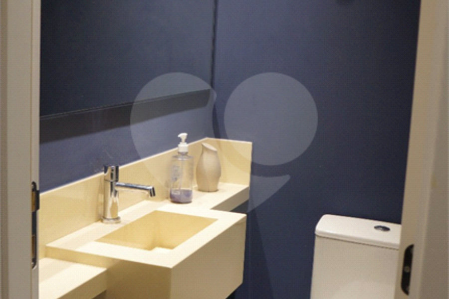 Apartamento à venda com 3 suítes em Santana, São Paulo, SP