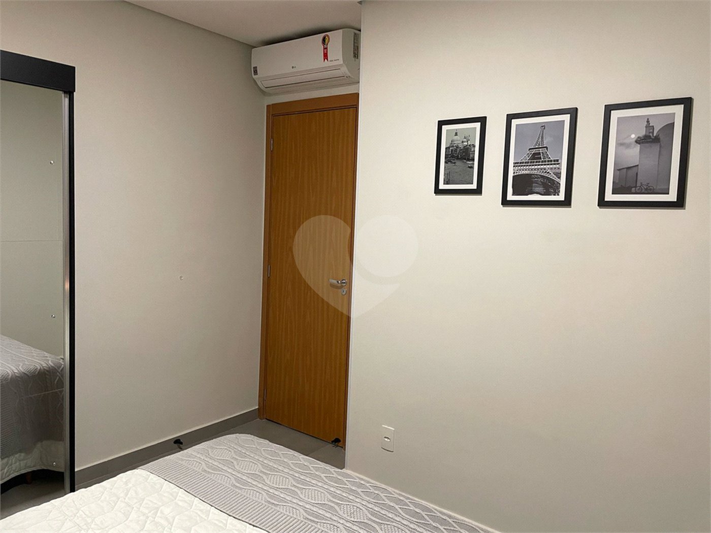 Apartamento à venda com 2 quartos em Jardim São Carlos, Sorocaba, SP