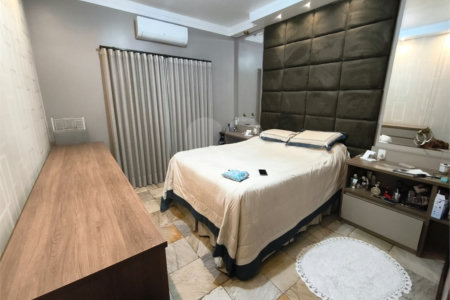 Casa à venda com 3 quartos, sendo 1 suíte,  em Vila Nastri, Itapetininga, SP
