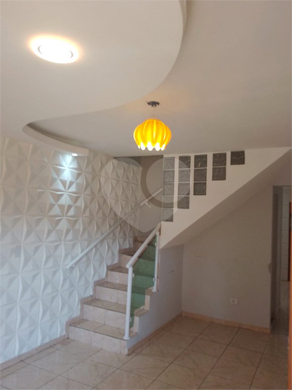 Casa à venda com 2 quartos no condomínio Residencial Armênia, Ferraz de Vasconcelos - SP