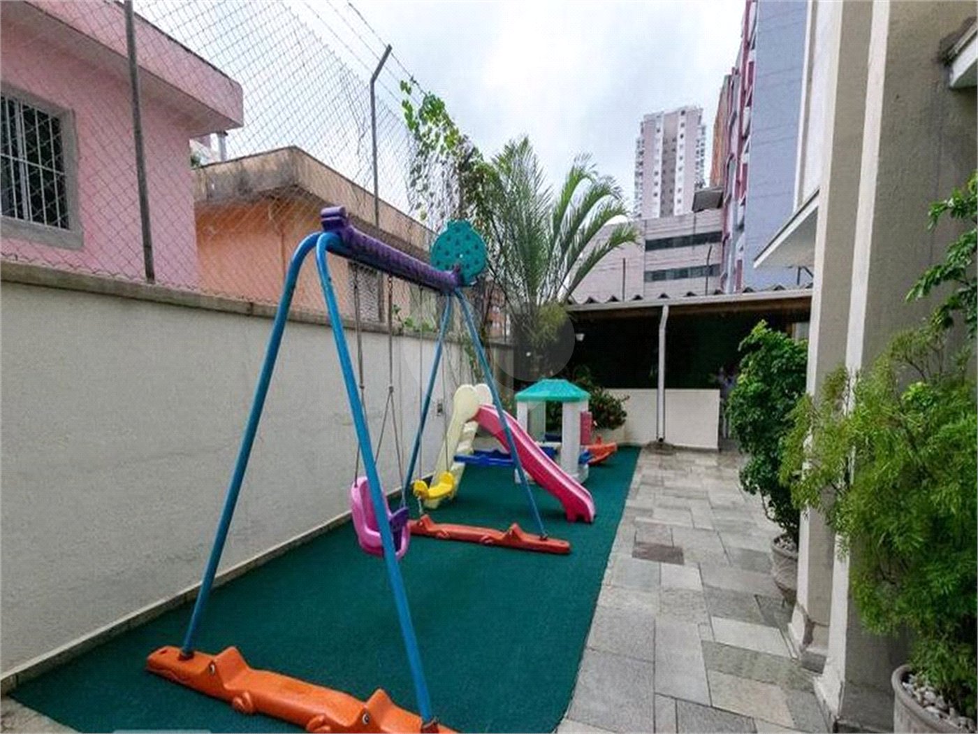 Apartamento à venda com 2 quartos, sendo 1 suíte, em Vila Olímpia, São Paulo, SP