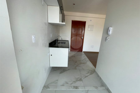 Apartamento à venda com 2 quartos, sendo 1 suíte,  em Parada Inglesa, São Paulo, SP