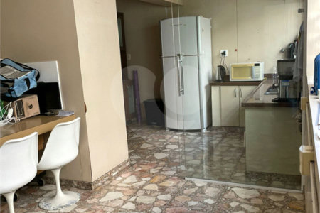 Sobrado à venda com 3 quartos, sendo 1 suíte, em Campo Belo, São Paulo, SP