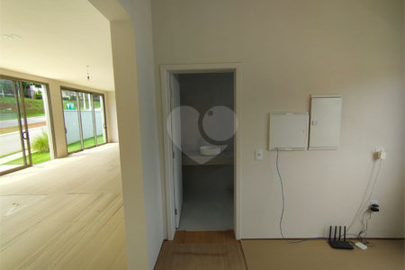 Casa à venda com 4 quartos, sendo 3 suítes,  no condomínio Villa Verde, Jundiaí - SP