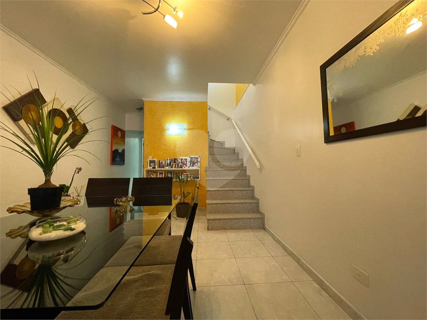 Sobrado à venda com 3 quartos, sendo 1 suíte, em Vila Paiva, São Paulo, SP