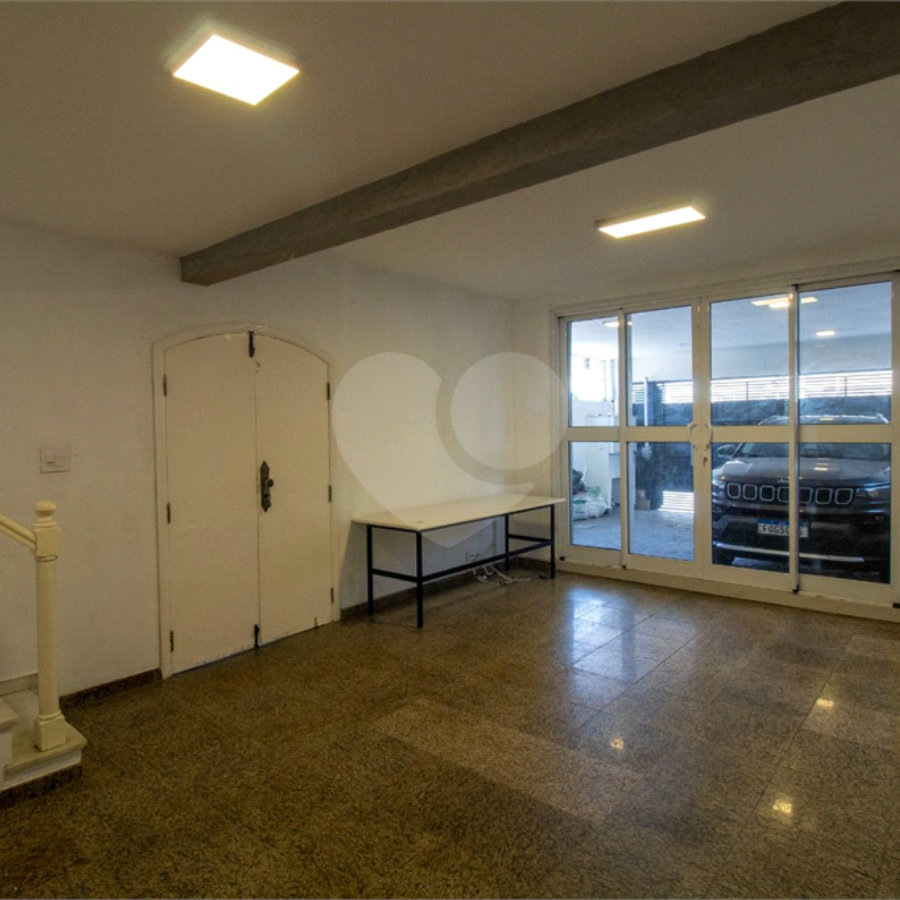 Casa à venda com 3 quartos, sendo 1 suíte, em Brooklin Paulista, São Paulo, SP